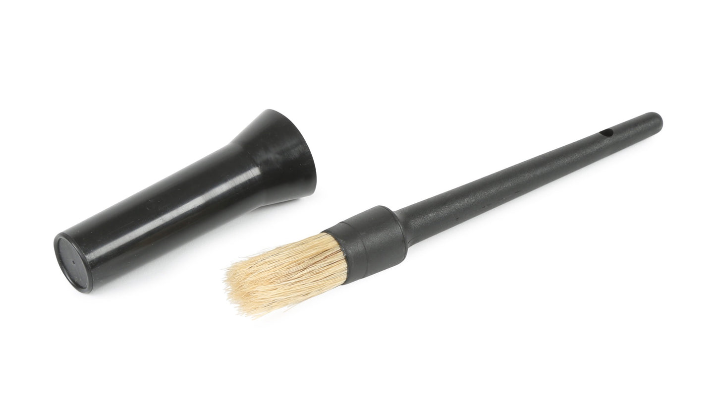 Shires EZI-Groom Plastic Hoof Oil Brush